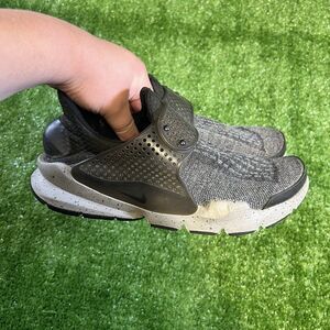 Nike Men’s Sock Dart SE Premium 'Dust Grey' Running Shoes Sneakers Mens size 9